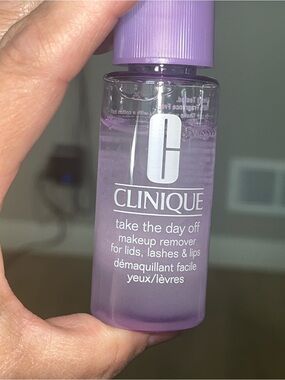 New Clinique Make Up Removed for Eyes